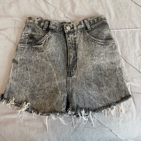 Denim Republic Pants - Vintage Denim Republic Cut Off Shorts in Grey Acid Wash